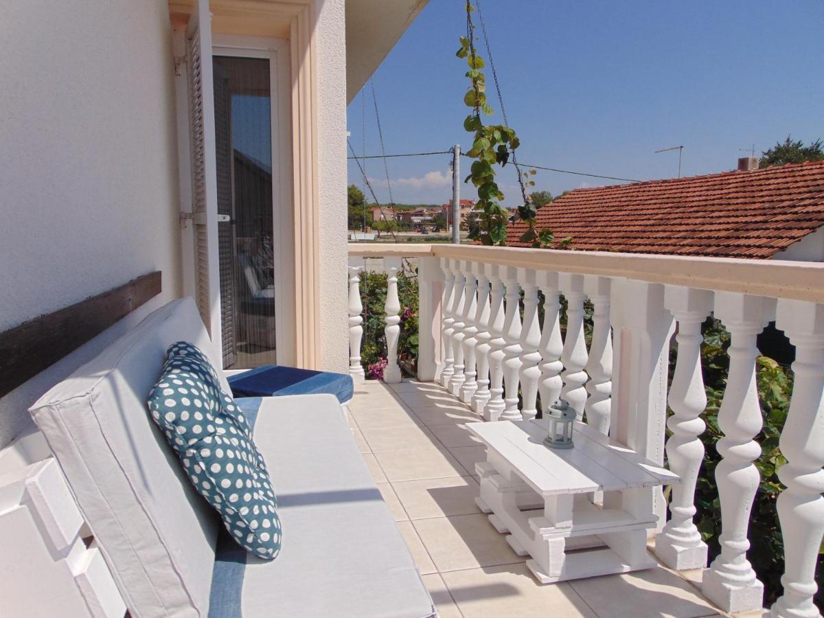 Apartments Petra Biograd Na Moru Εξωτερικό φωτογραφία