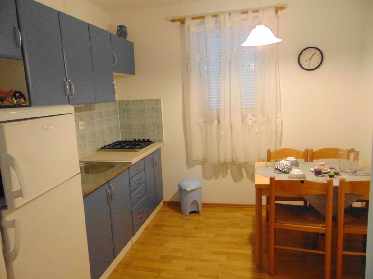 Apartments Petra Biograd Na Moru Εξωτερικό φωτογραφία